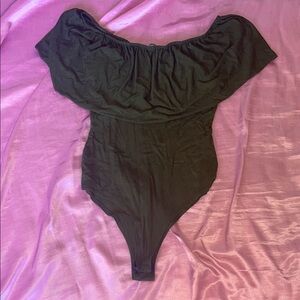 Fashion Nova Green Bodysuit 🖤